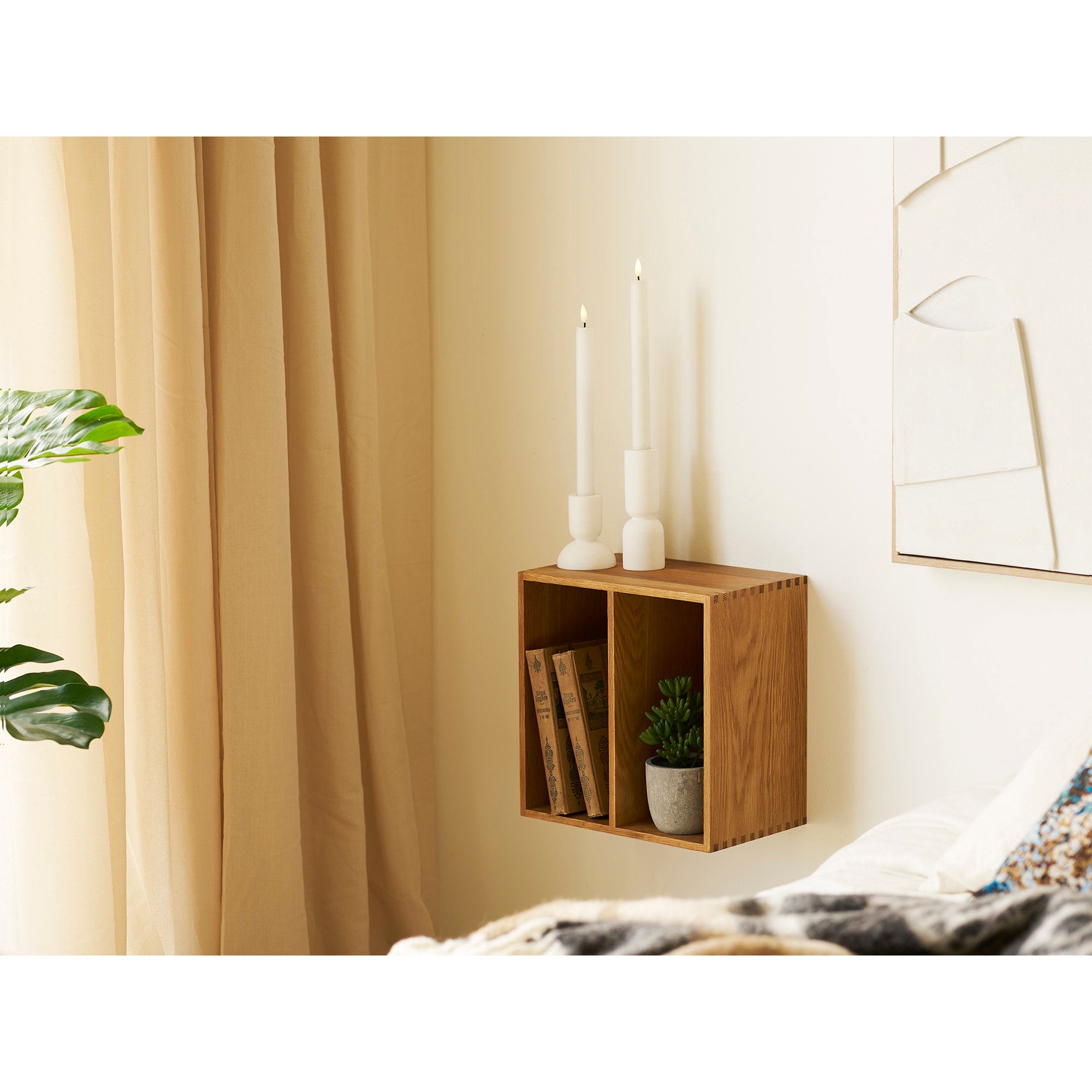 Townsville Wall Shelf with vertical rooms - Wall shelf with vertical rooms, oak 18x30x30 cm